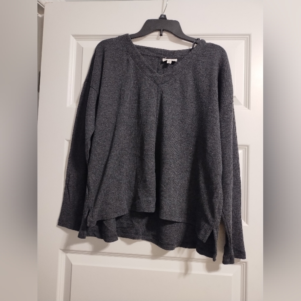 Women's Dark Gray V-Neck Top